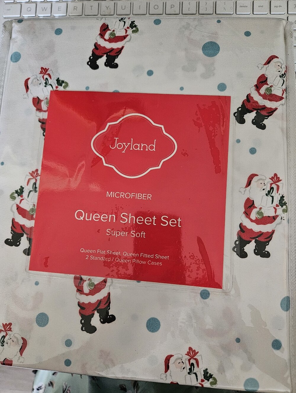 NWT Joyland Queen Sheet Set Santa Claus Christmas Holiday Microfiber Super Soft